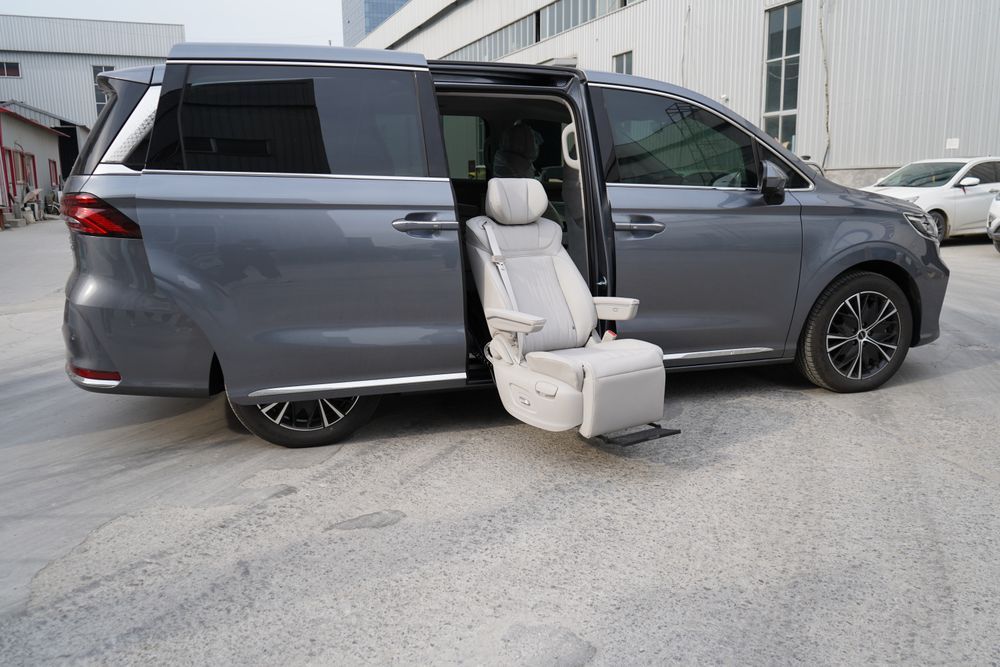Toyota Innova Hycross hybrid MUV for premium corporate travel